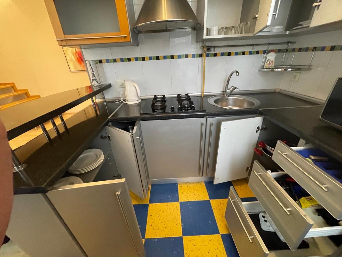 Gloriya Apartment Баку Экстерьер фото